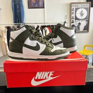 Nike Dunk High Cargo Khaki - Size 11 with box